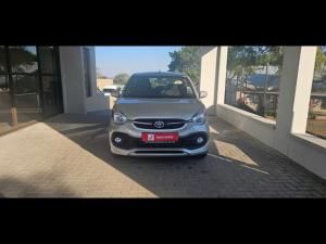 Toyota Vitz 1.0 XR AMT - Image 4
