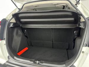 Honda WR-V 1.2 Comfort - Image 11