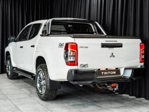 Mitsubishi Triton 2.4DI-D double cab 4x4 auto - Image 4