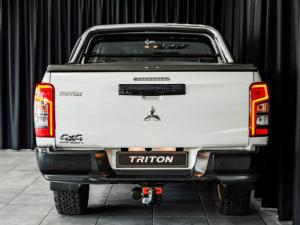 Mitsubishi Triton 2.4DI-D double cab 4x4 auto - Image 5