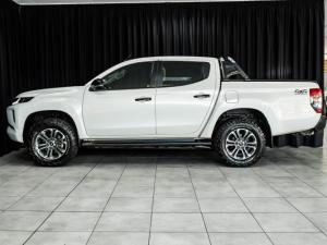 Mitsubishi Triton 2.4DI-D double cab 4x4 auto - Image 6