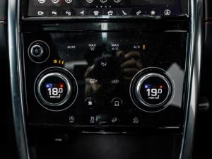 Land Rover Discovery Sport D180 R-Dynamic SE - Image 16