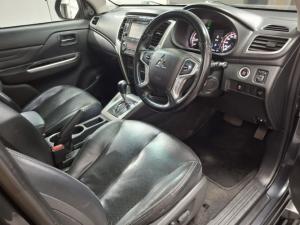 Mitsubishi Triton 2.4DI-D double cab auto - Image 14