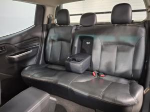 Mitsubishi Triton 2.4DI-D double cab auto - Image 6