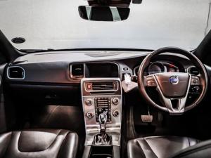Volvo V60 Cross Country D4 AWD Inscription - Image 14