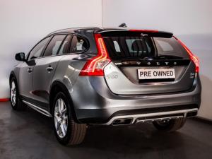 Volvo V60 Cross Country D4 AWD Inscription - Image 3