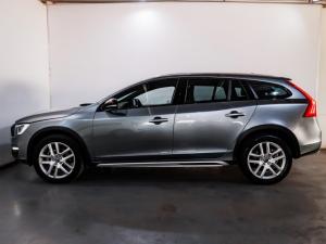 Volvo V60 Cross Country D4 AWD Inscription - Image 9