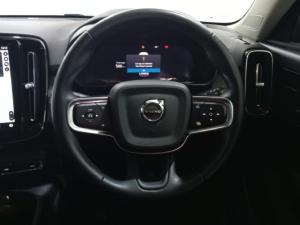 Volvo XC40 B4 Plus Dark - Image 7