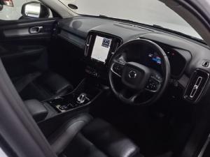 Volvo XC40 B4 Plus Dark - Image 8