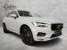 Volvo XC60 B5 AWD Essential - Thumbnail 1