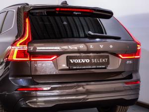 Volvo XC60 B5 AWD Essential - Image 10