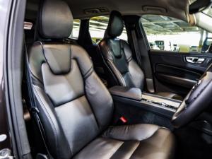 Volvo XC60 B5 AWD Essential - Image 12