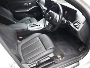 BMW 3 Series 320i M Sport - Image 9