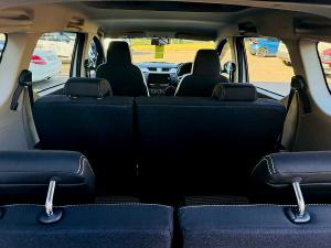 Renault Triber 1.0 Intens auto - Image 10