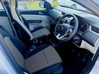 Renault Triber 1.0 Intens auto