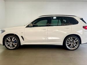 BMW X5 M50d - Image 3