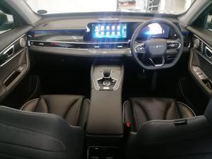 Chery Tiggo 7 Pro Max 1.6TGDI 290T Executive AWD - Image 12