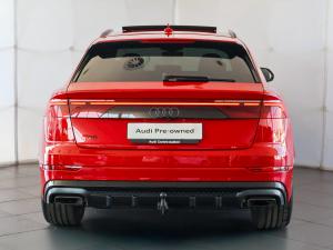 Audi Q8 55TFSI quattro Black Edition - Image 11