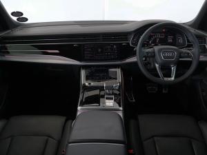 Audi Q8 55TFSI quattro Black Edition - Image 28