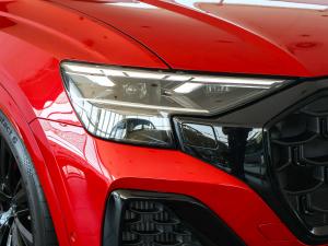 Audi Q8 55TFSI quattro Black Edition - Image 8