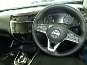 Nissan Navara 2.5DDTi double cab LE Plus - Image 14