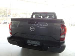 Nissan Navara 2.5DDTi double cab LE Plus - Image 5