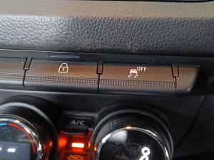 Renault Kiger 1.0 Turbo Intens auto - Image 11