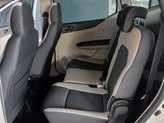 Renault Triber 1.0 Zen auto