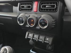 Suzuki Jimny 1.5 GLX AllGrip 3-door manual - Image 13