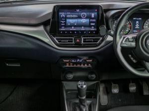 Toyota Starlet 1.5 XR manual - Image 12