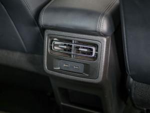 GWM P300 2.4T double cab LT 4x4 - Image 16