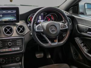 Mercedes-Benz CLA CLA200 AMG Line auto - Image 10