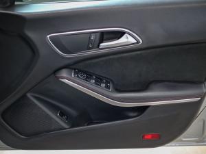 Mercedes-Benz CLA CLA200 AMG Line auto - Image 13