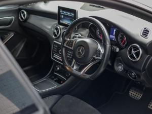 Mercedes-Benz CLA CLA200 AMG Line auto - Image 8