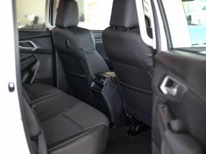 Isuzu D-Max 1.9TD double cab LS auto - Image 18