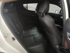 Toyota C-HR 1.2T Luxury - Image 12