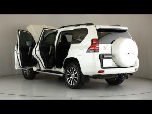 Toyota Land Cruiser Prado 2.8GD VX-L - Image 10