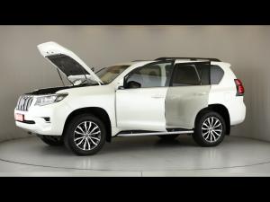 Toyota Land Cruiser Prado 2.8GD VX-L - Image 12
