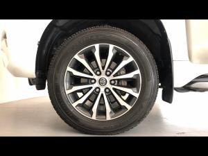 Toyota Land Cruiser Prado 2.8GD VX-L - Image 19