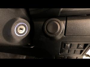 Toyota Hilux 2.4GD-6 single cab 4x4 Raider manual - Image 27