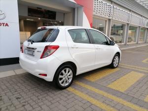Toyota Yaris 5-door 1.0 XS - Image 2