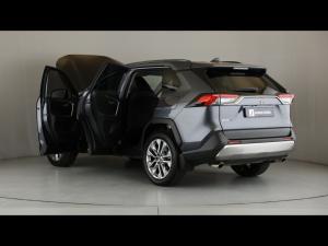 Toyota RAV4 2.0 VX - Image 10