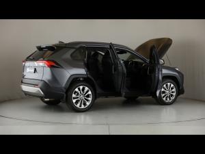 Toyota RAV4 2.0 VX - Image 16