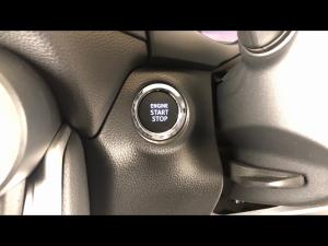 Toyota RAV4 2.0 VX - Image 27