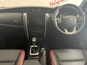 Toyota Fortuner 2.4GD-6 4x4 - Image 6