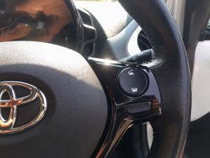 Toyota Aygo 1.0 X-Cite - Image 10