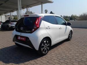 Toyota Aygo 1.0 X-Cite - Image 2