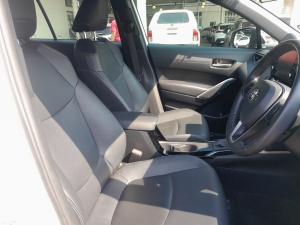 Toyota Corolla Cross 1.8 Hybrid XS - Image 15