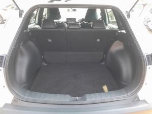 Toyota Corolla Cross 1.8 Hybrid XS - Image 17