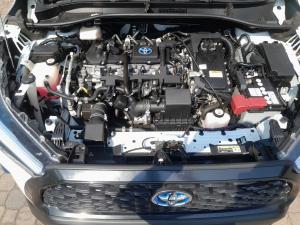 Toyota Corolla Cross 1.8 Hybrid XS - Image 19